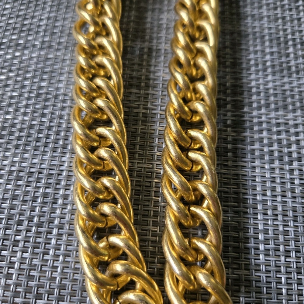 Vtg Gold Toned Chain Chunky  Necklace Choker 18" - Picture 5 of 7